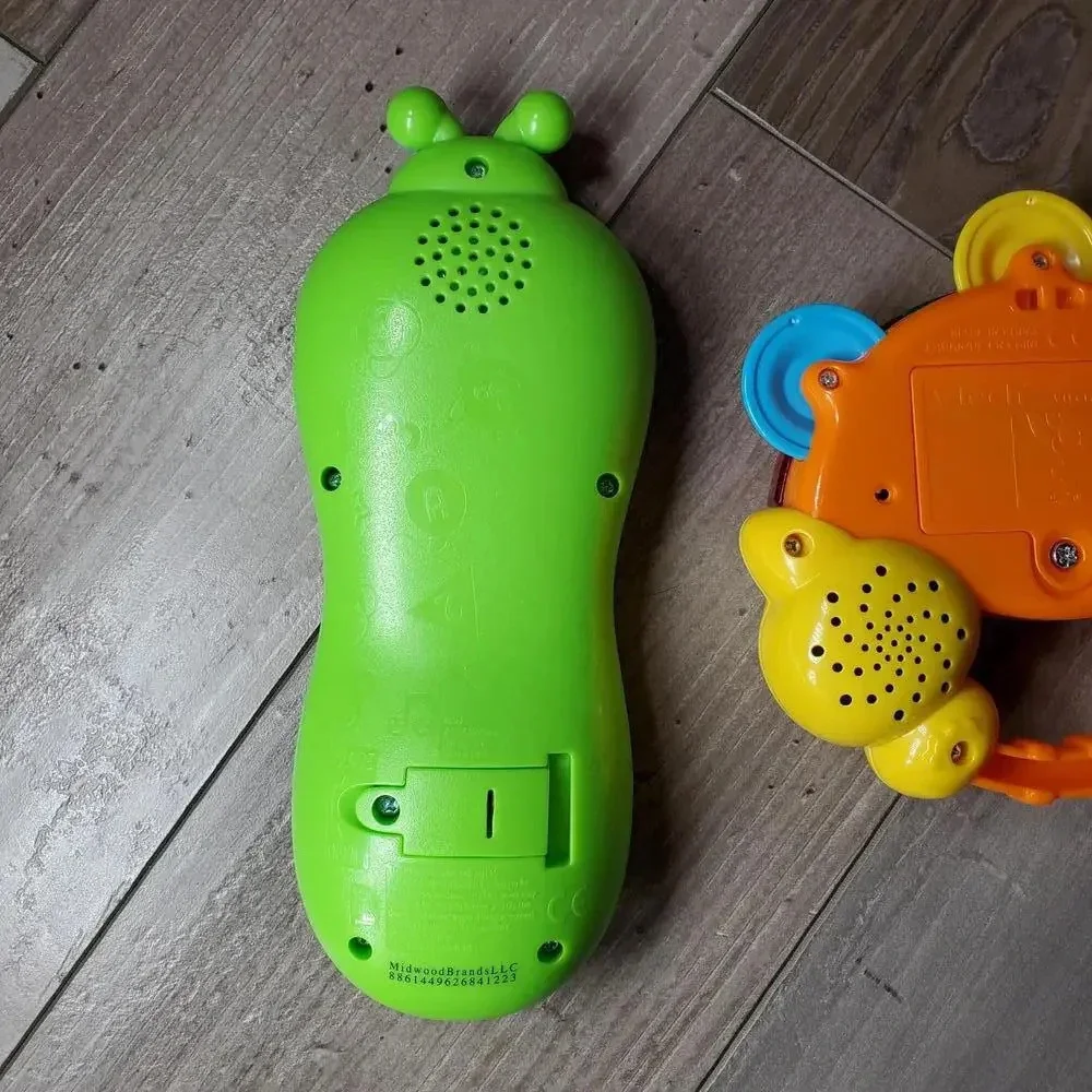 Vtech and CoComelon Baby Toy Bundle 2 Pieces EUC